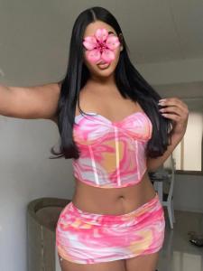 672088150: Chica busca chico en Cádiz