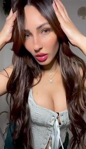 613512927: Chica busca chico en Madrid