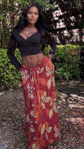 643578471: Chica busca chico en Cáceres