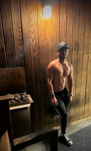 643707252: Chico busca chica en Cantabria