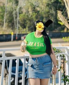 621093611: Chica busca chico en Granada