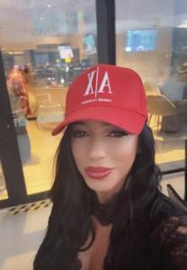 692385780: Chica busca chico en Alicante