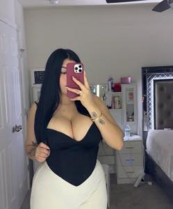 603778280: Chica busca chico en Sevilla