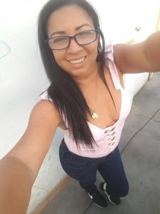 695792011: Chica busca chico en Huelva