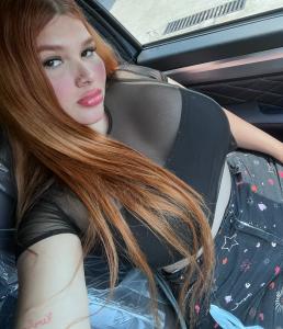 600497159: Chica busca chico en Sevilla