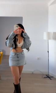 611222681: Chica busca chico en Almería