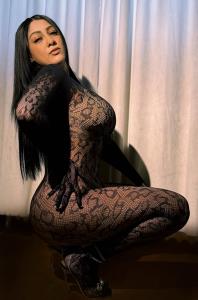 602050844: Chica busca chico en Barcelona