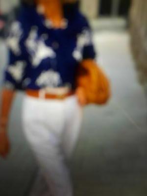 694275555: Chica busca chico en Salamanca