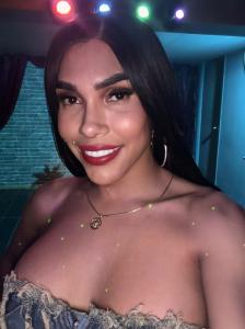 613608769: Travesti en Granada