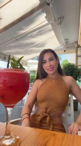 607327527: Chica busca chico en Mallorca