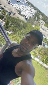 624721210: Chico busca chica en Madrid