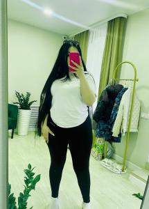 621093611: Chica busca chico en Granada