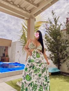 621093611: Chica busca chico en Granada