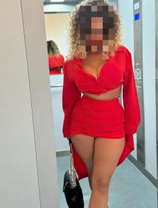 631320246: Chica busca chico en Madrid