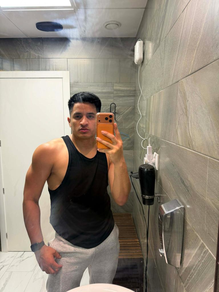 Chico busca chica en Murcia: 