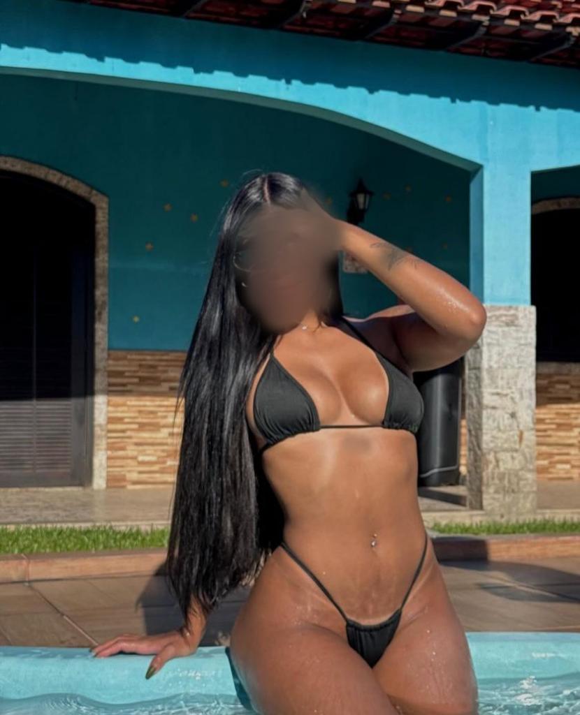Chica busca chico en Almería: 