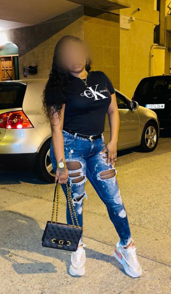 Chica busca chico en Tarragona: 