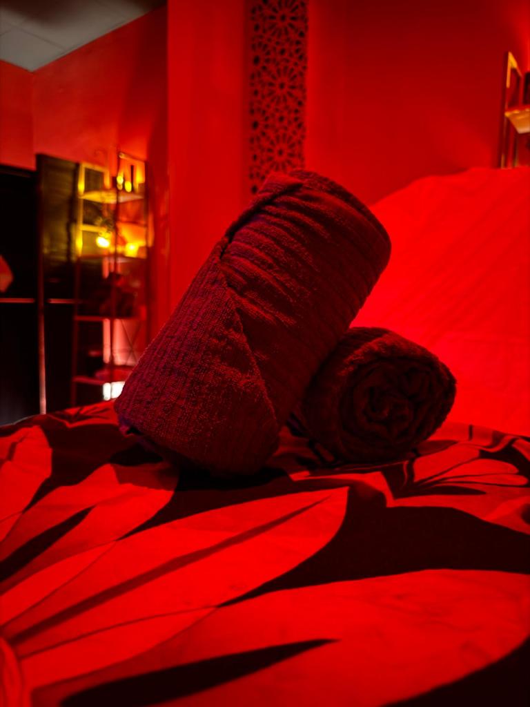 Chica busca chico en Madrid: 