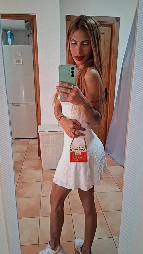 Chica busca chico en Cádiz: 