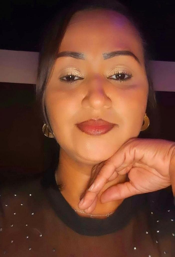 Chica busca chico en Murcia: 