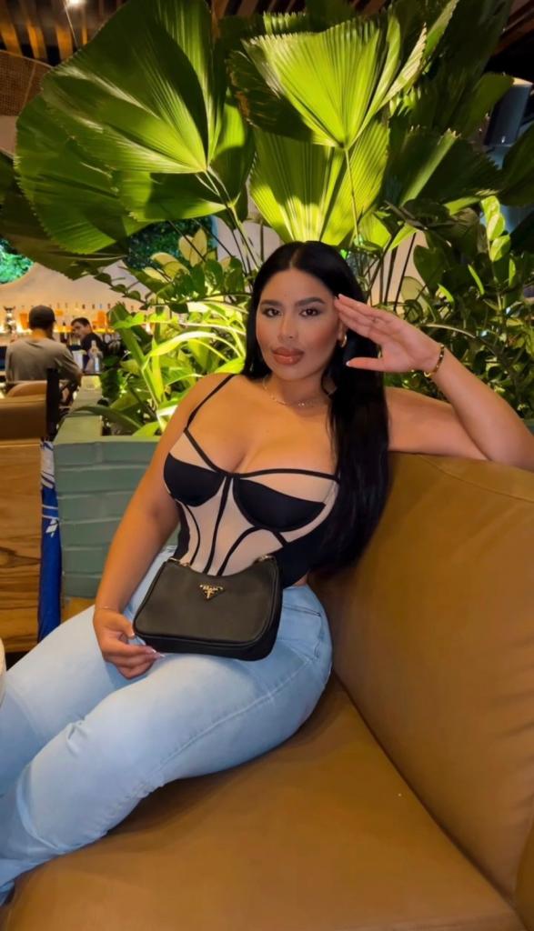 613377368: Chica busca chico en Asturias