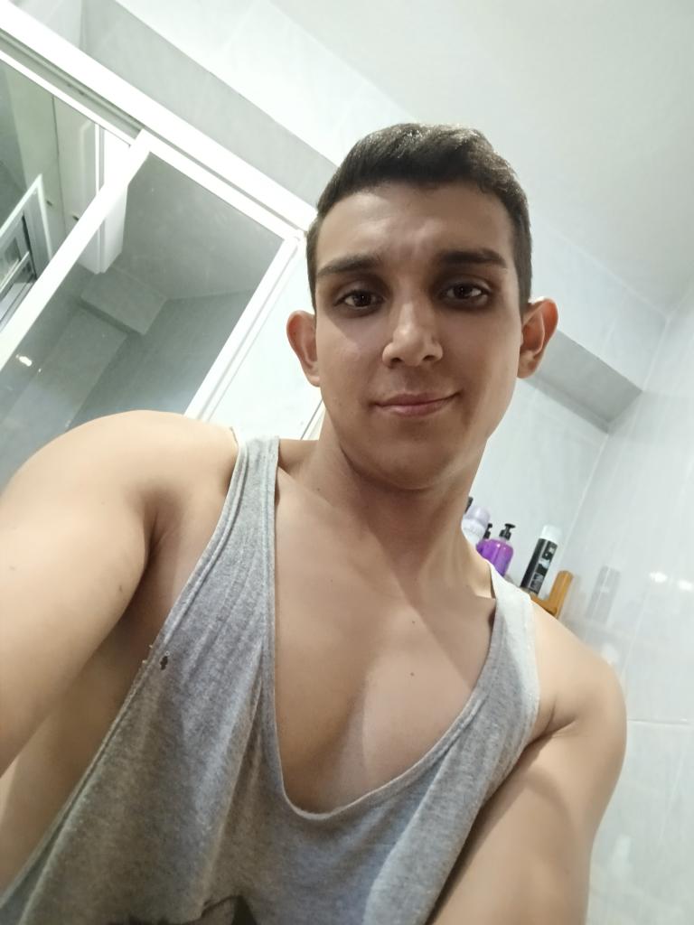 614981664: Chico busca chica en Madrid