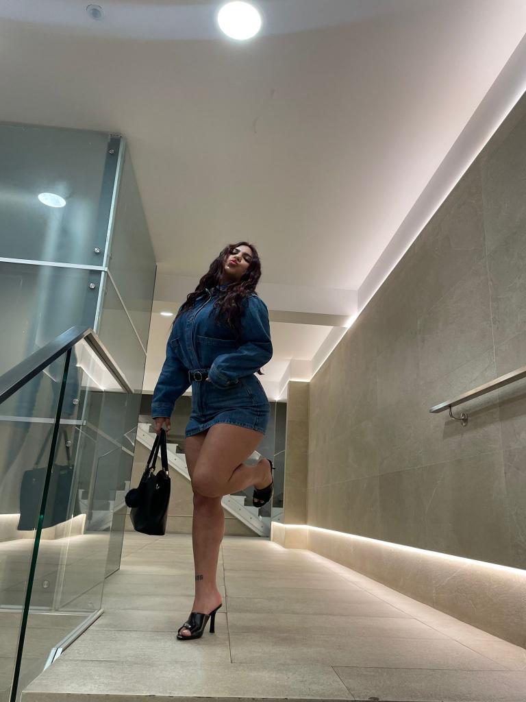 613331245: Chica busca chico en Navarra