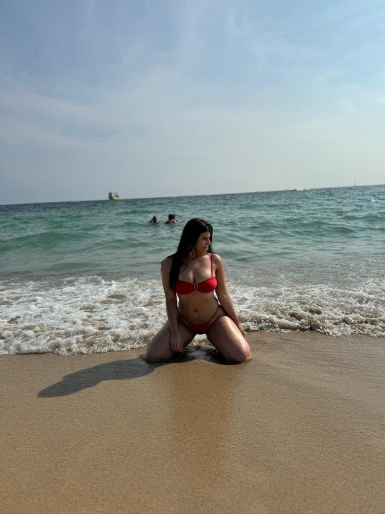 Chica busca chico en Barcelona: 