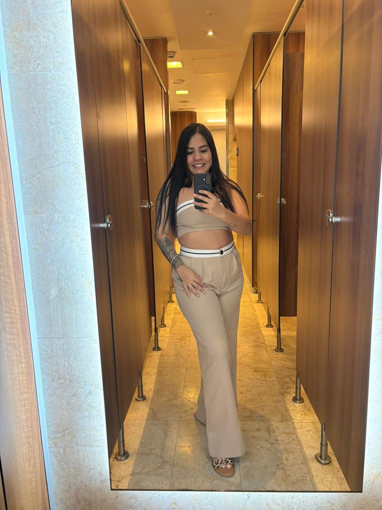 Chica busca chico en Huelva: 