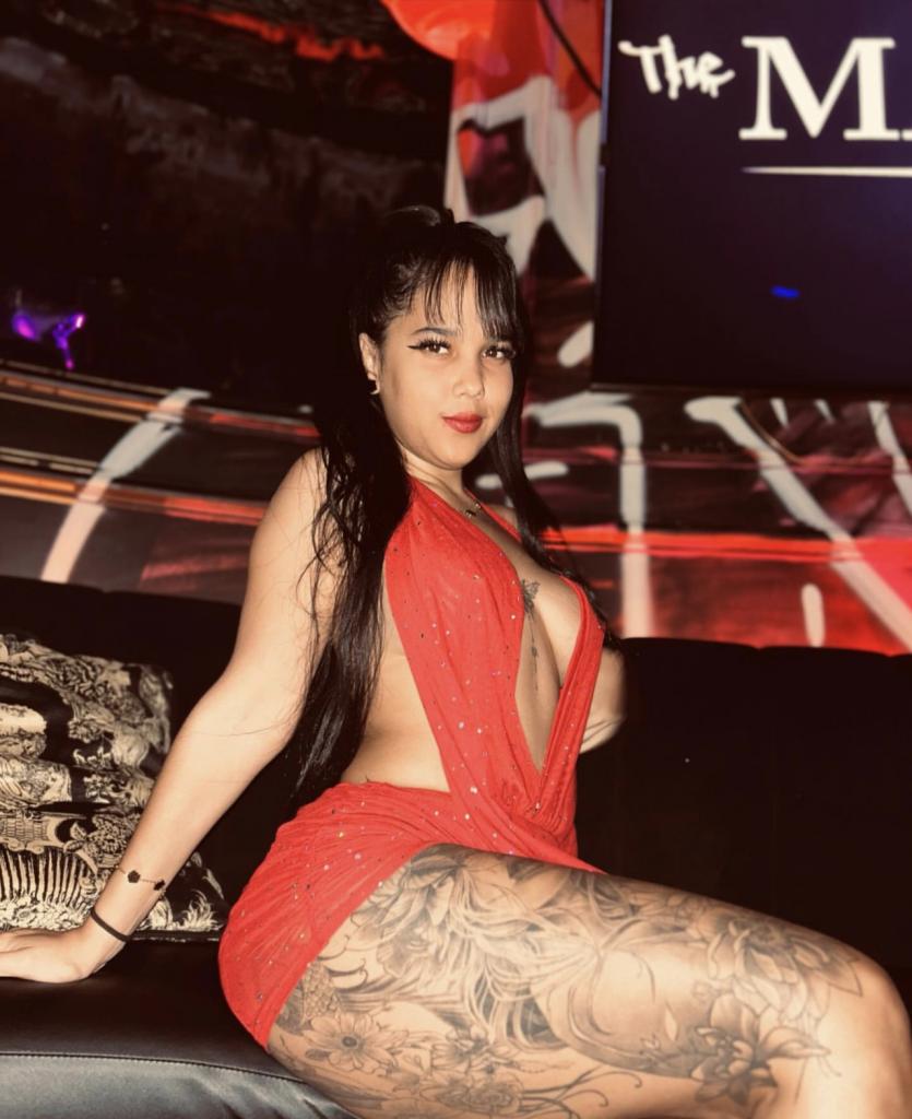 604170526: Chica busca chico en Ibiza