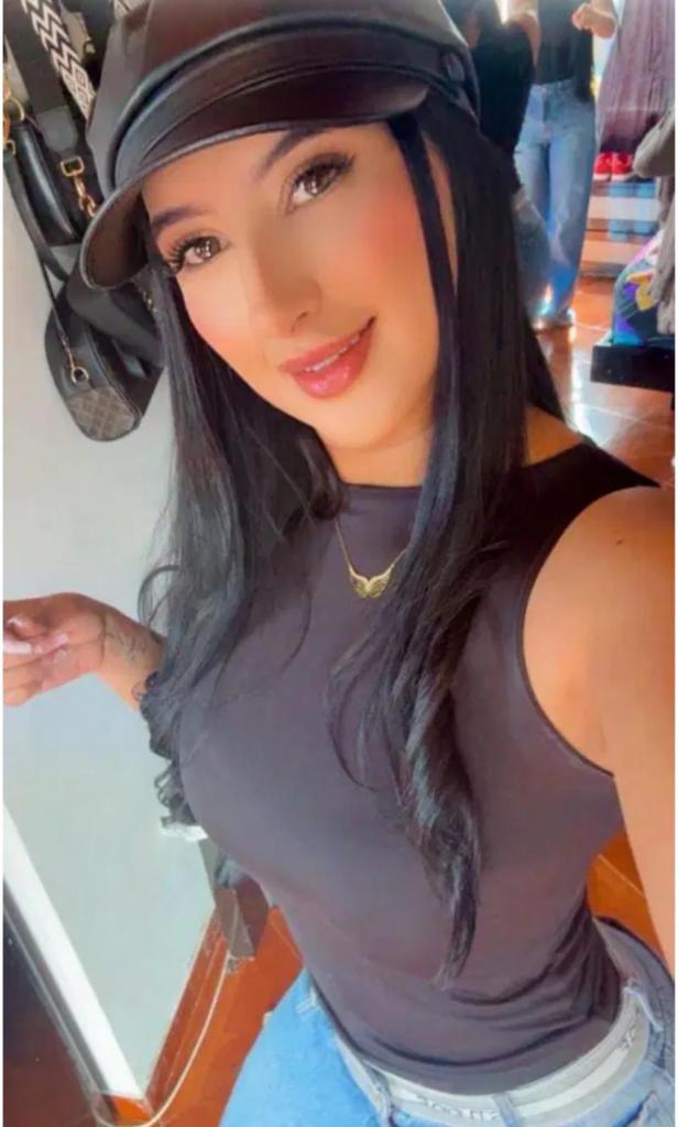 631923508: Chica busca chico en Cantabria