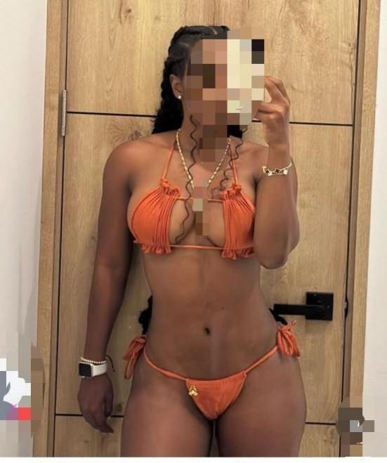 612438351: Chica busca chico en Murcia