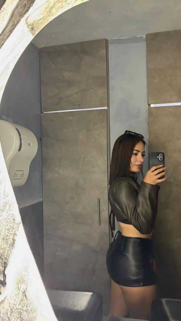 602690384: Chica busca chico en Madrid