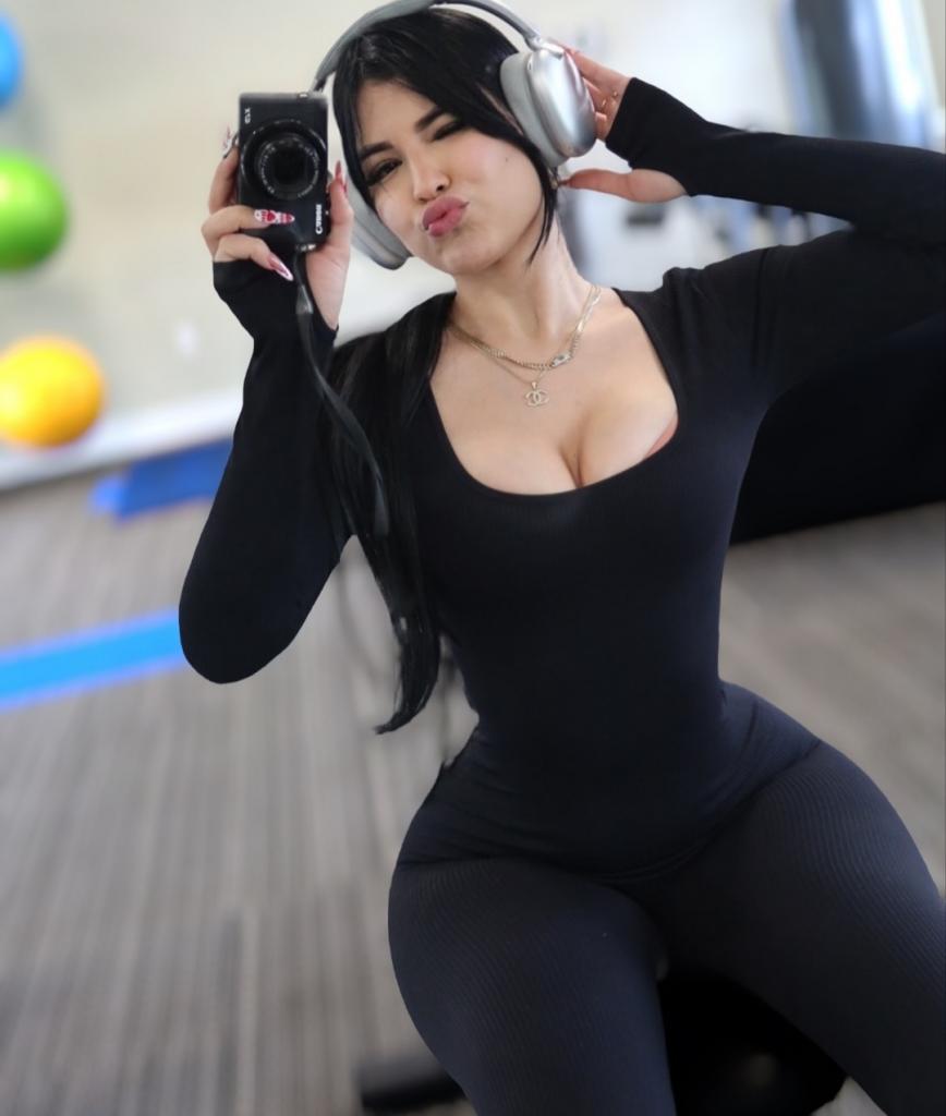 Chica busca chico en Orense: 