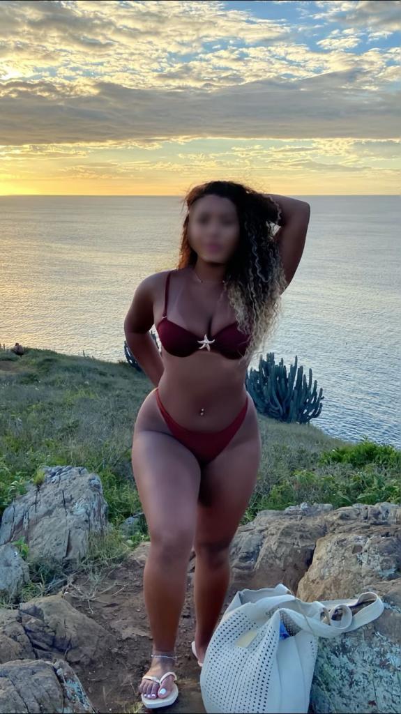 612491685: Chica busca chico en Málaga