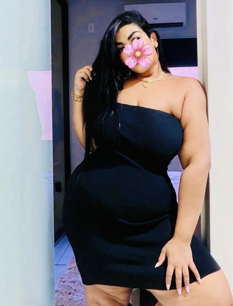 621093611: Chica busca chico en Granada