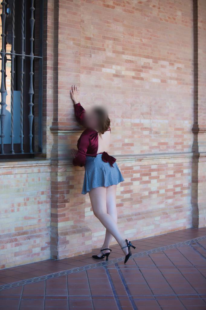 Chica busca chico en Sevilla: 