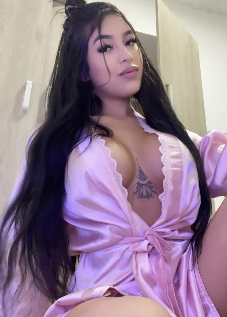 Chica busca chico en Sevilla: 