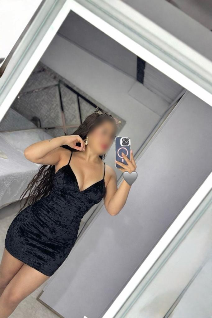 613807921: Chica busca chico en Murcia