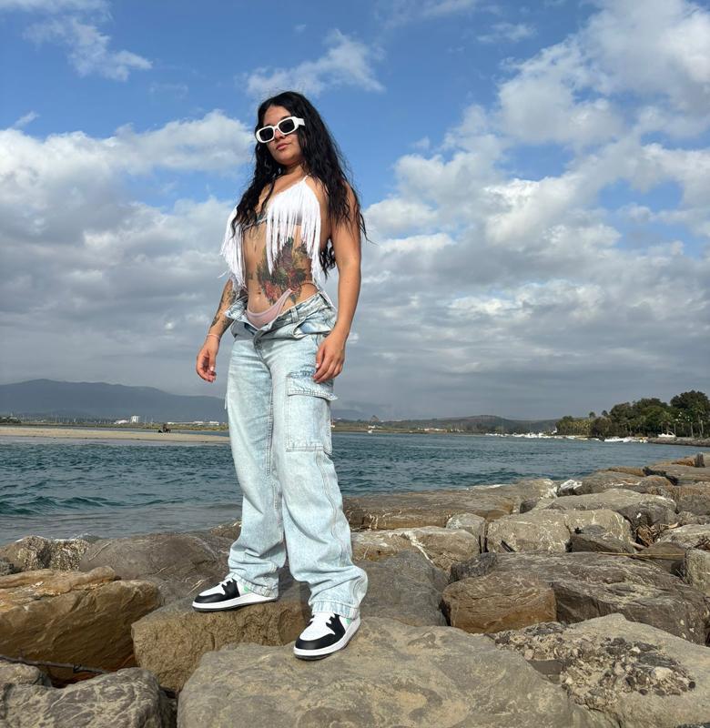 Chica busca chico en Huelva: 