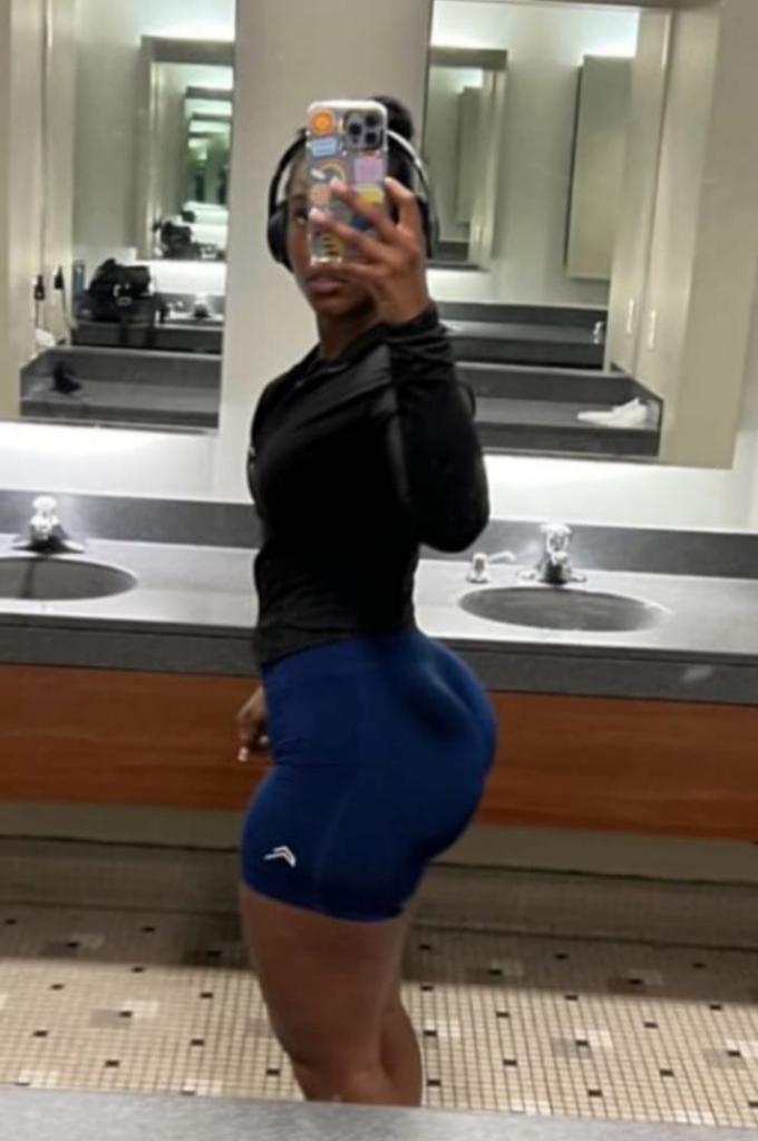 Chica busca chico en Granada: 