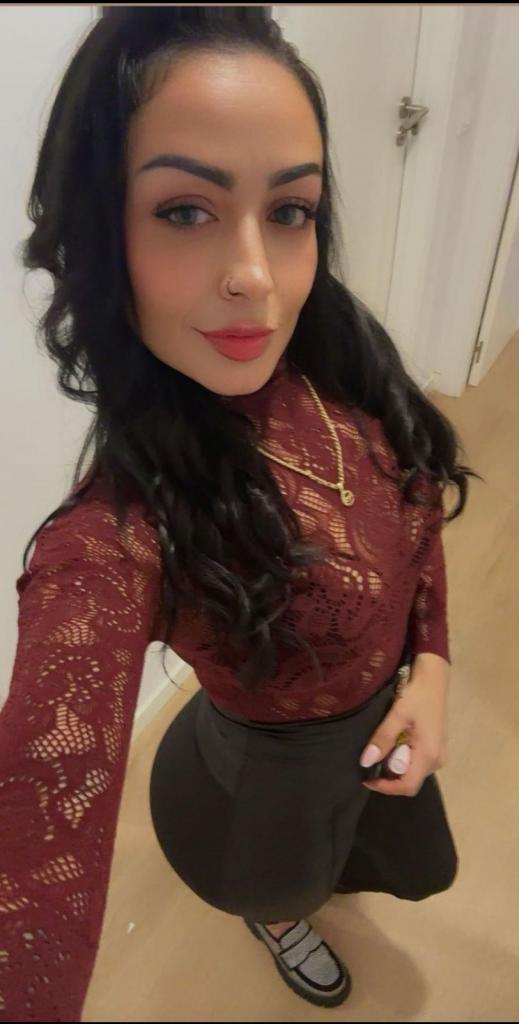 Chica busca chico en Gerona: 