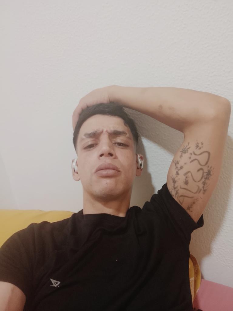 Chico busca chica en Málaga: 