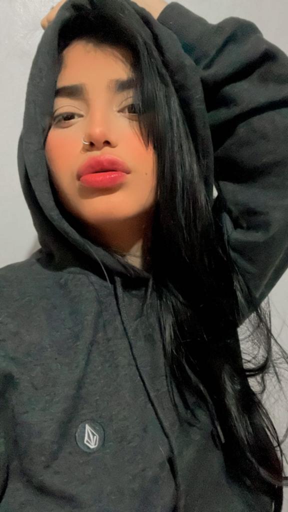 Chica busca chico en Cádiz: 