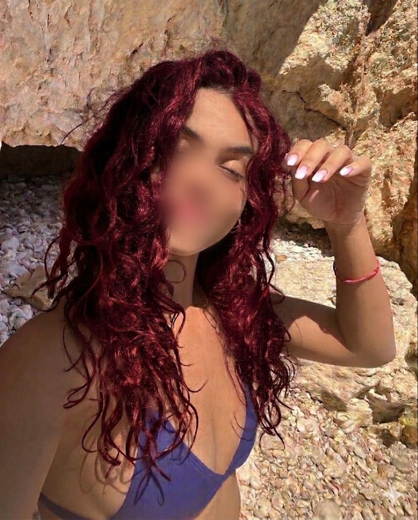 613441129: Chica busca chico en Alicante