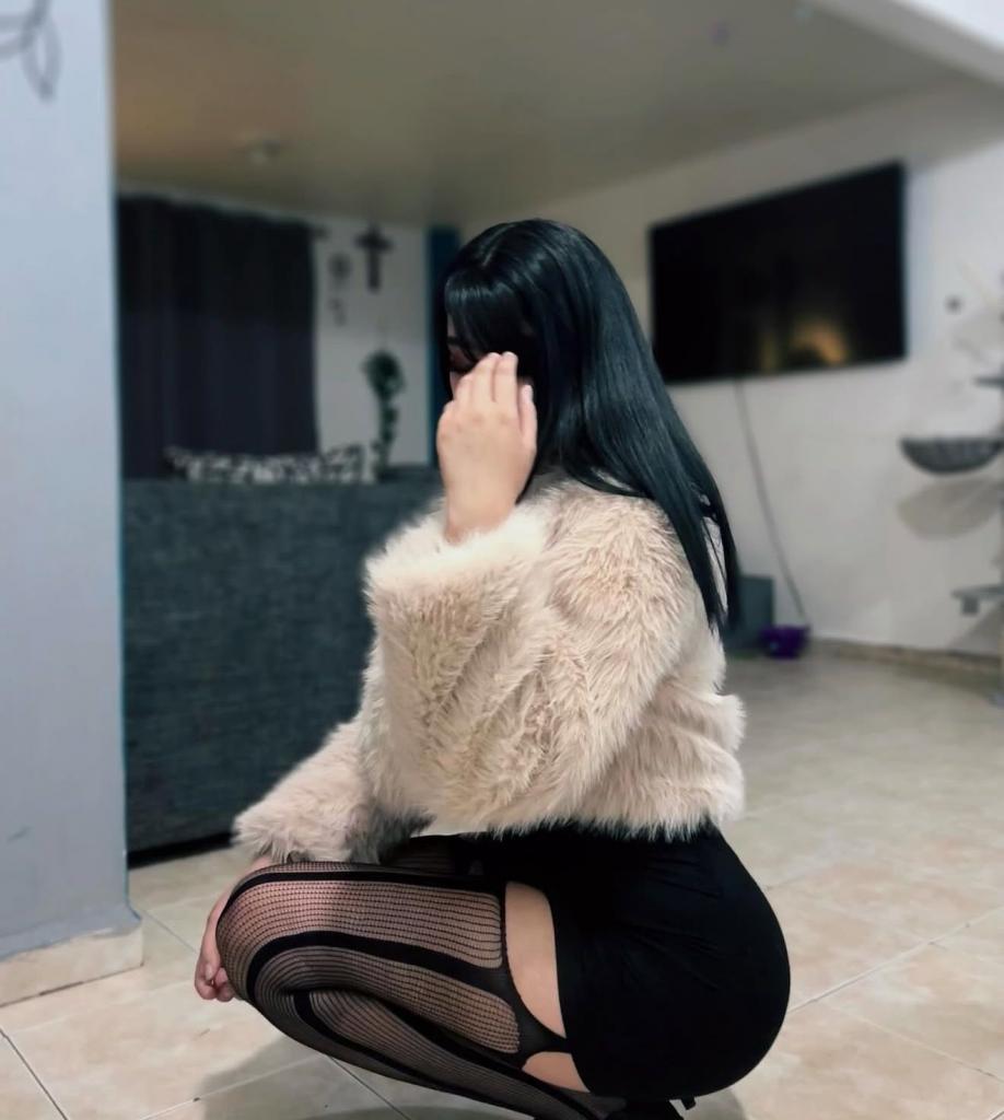 613210730: Chica busca chico en Madrid