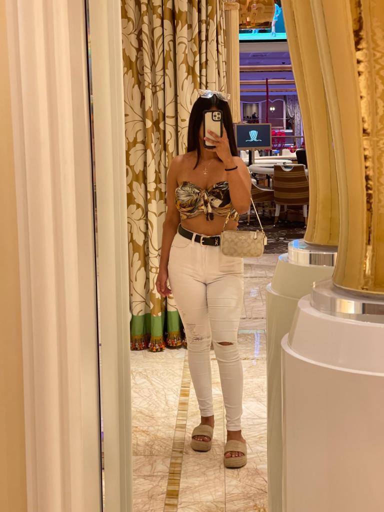 Chica busca chico en Sevilla: 