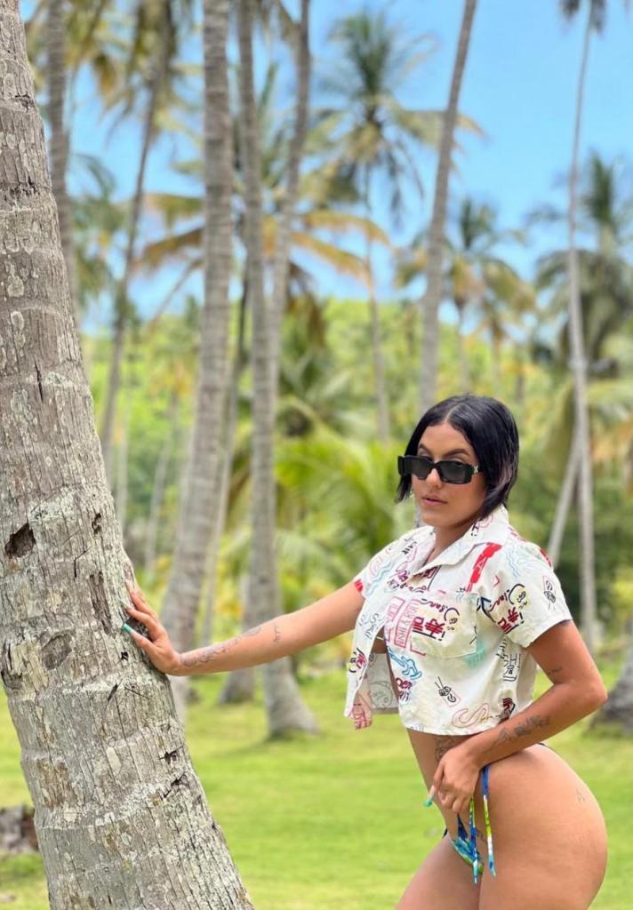 623319171: Chica busca chico en Barcelona