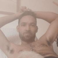 627935668: Chico busca chica en La Coruña