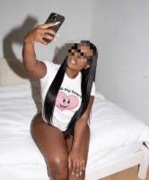 613960349: Chica busca chico en Cádiz